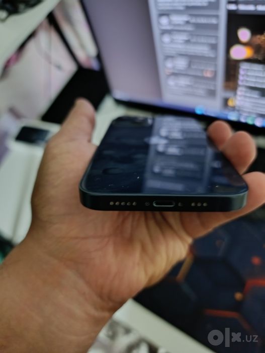 Продаётся iPhone 13