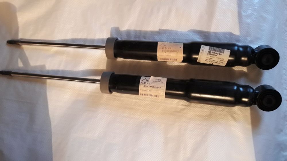 Стойки на Volkswagen Passat