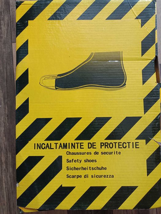 Bocanci de protectie