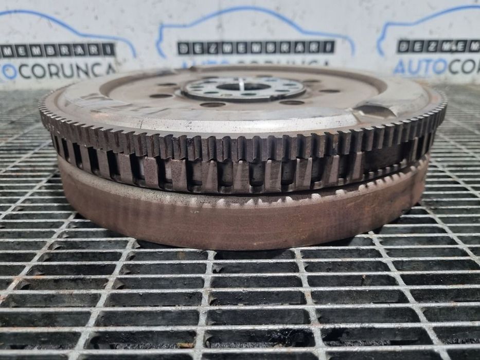 Volanta Nissan Qashqai Facelift 1.6 Dci 2010 - 2013 130CP Manuala 6 Trepte R9M (1321) ...