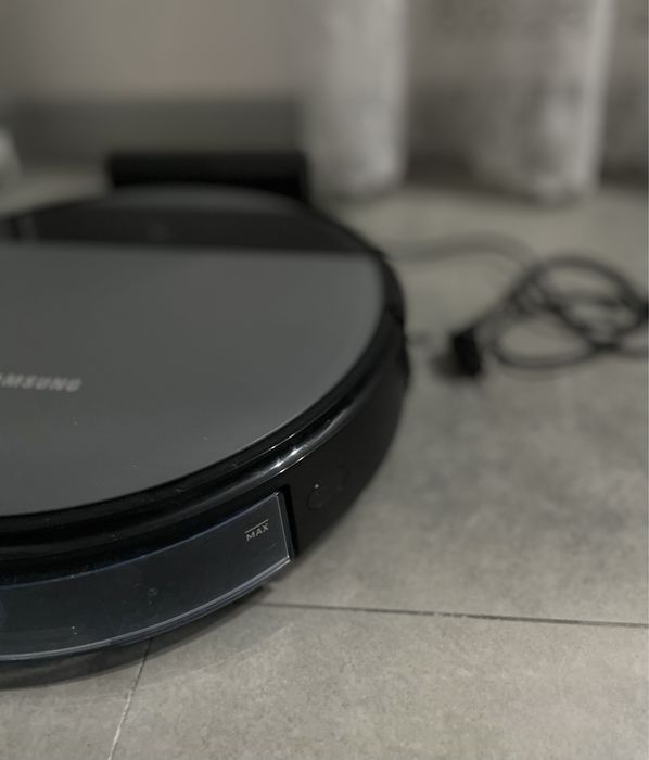 Робот-пылесос SAMSUNG б/у