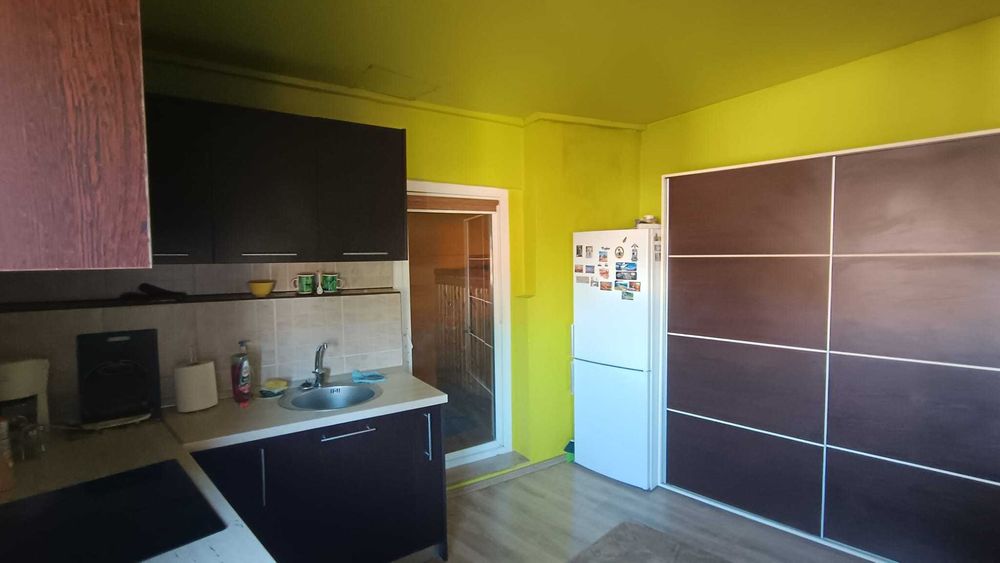De inchiriat apartament la casa in Selimbar
