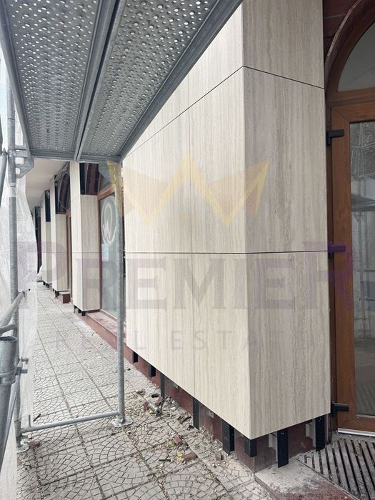 Продава се Двустаен апартамент в София, Център - 66 кв.м за 2017 €/кв.м - Снимка #9