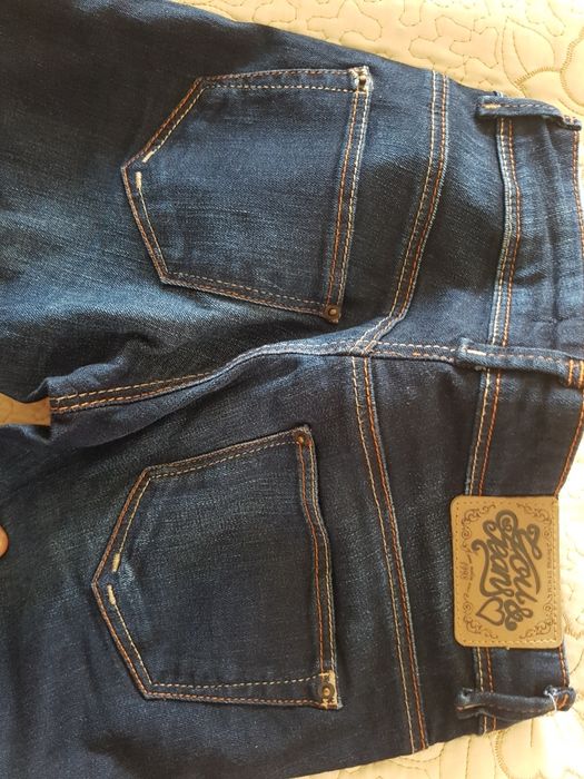 Blugi Bershka Denim gri si albastru marimea 32