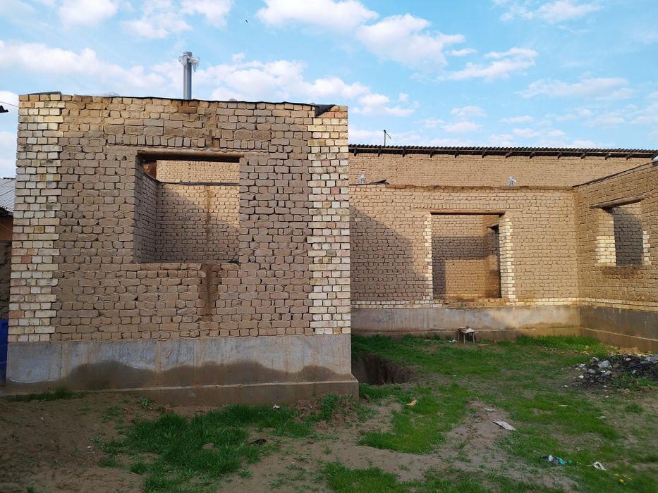 Участка сотилади