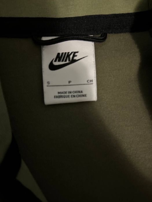 Nike tech fleece original
