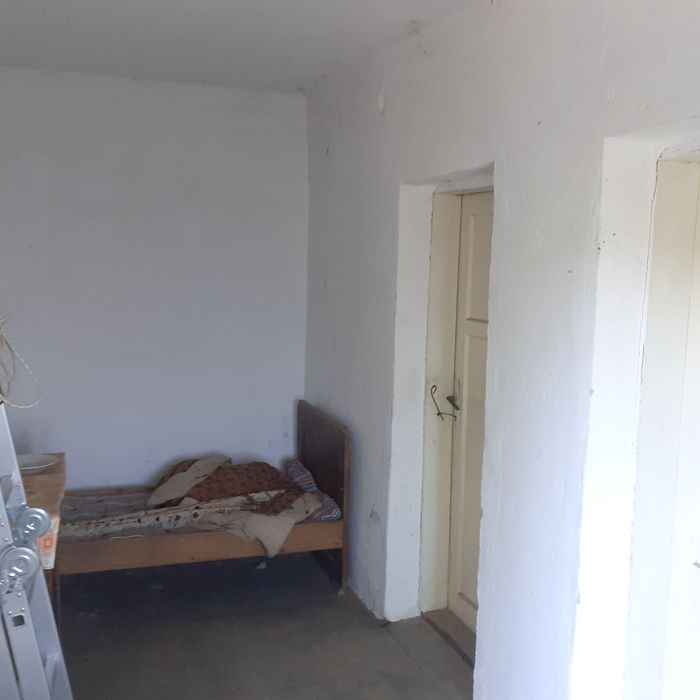 Къща в село Огнен, община Карнобат, обл. Бургас.