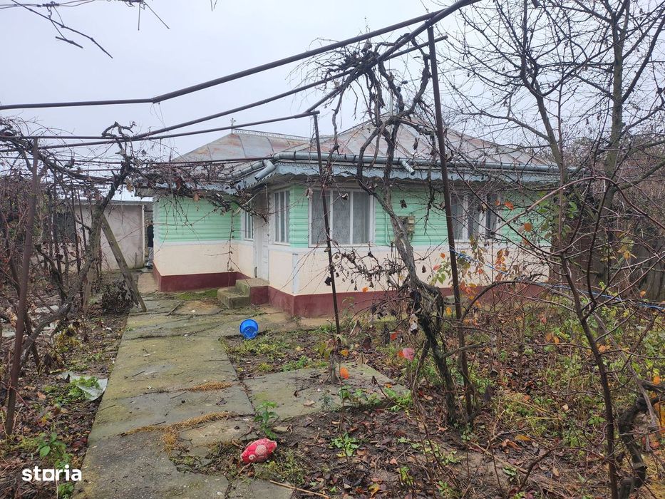 Casa veche in Filipesti Bacau