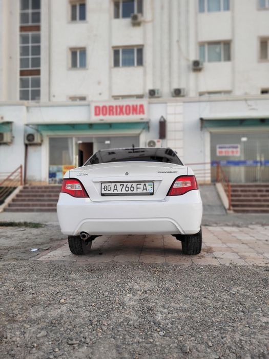 Nexia 2 1.5 sons sotiladi