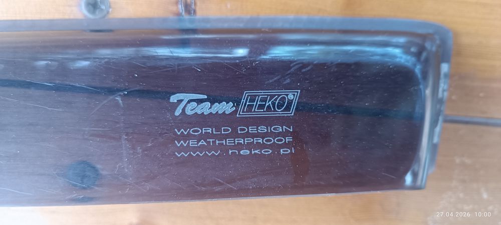 Ветровики на Ауди 80 в4