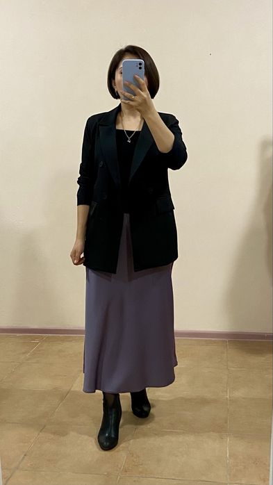 Продам юбку атласную