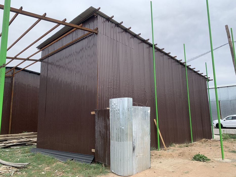 Ангар на строительном базаре