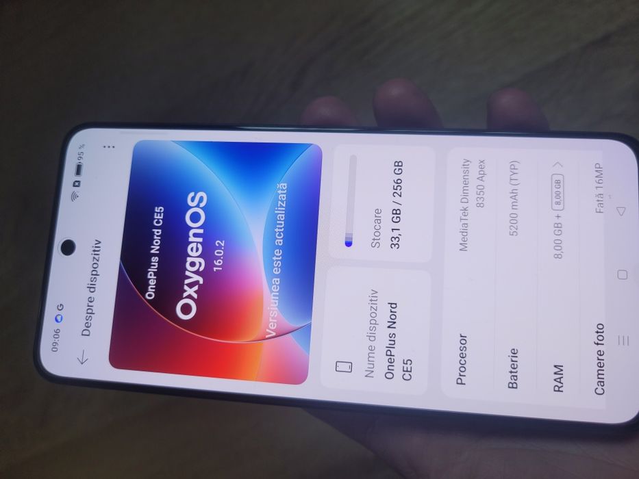 Vând  OnePlus Nord ce 5