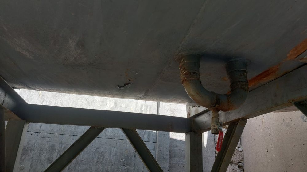 Продам емкомсть 6,5куб