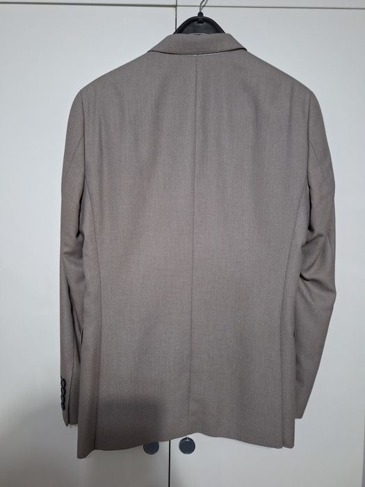 Vând sacou, vestă și pantaloni slim fit
