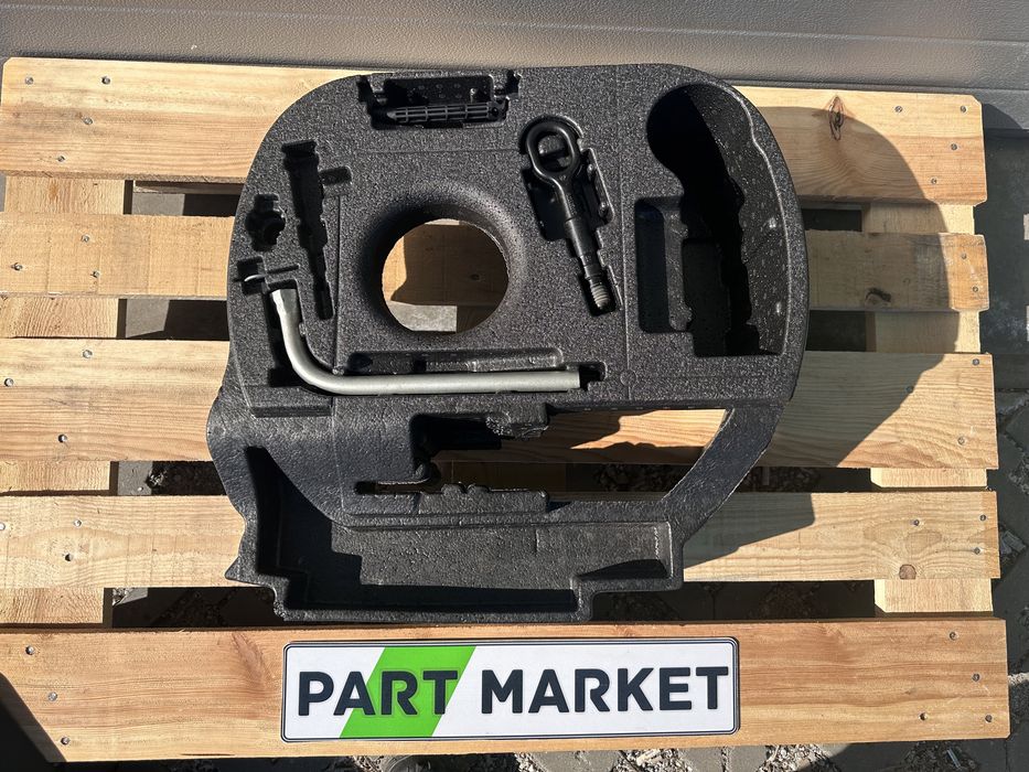 Стойка инструменти AUDI A6 A7 4G 4G0012109D