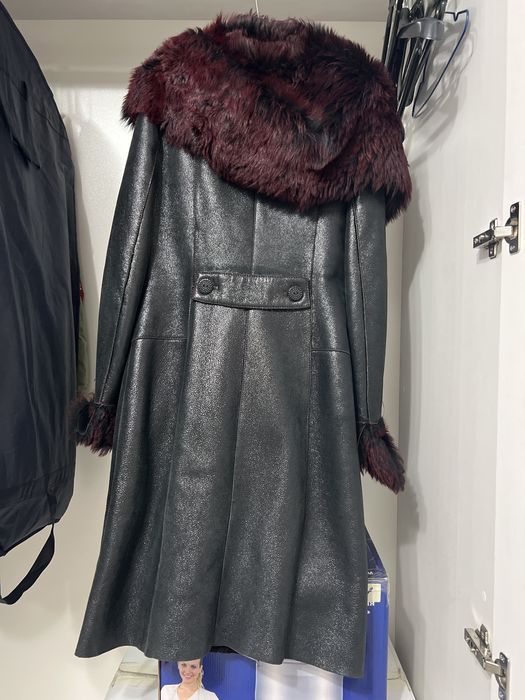 Продам женскую дубленку