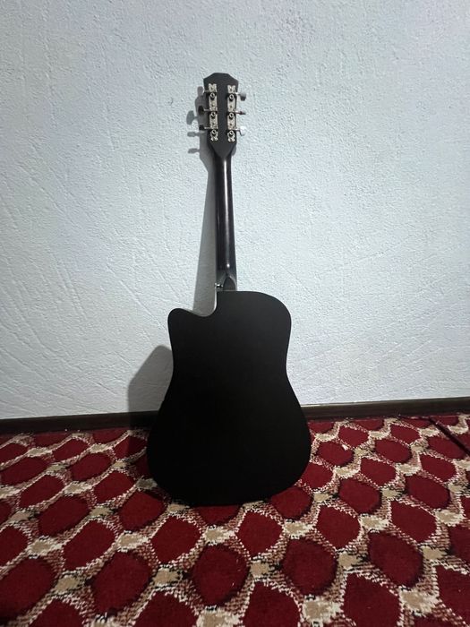 Getara akustik 38 razmerli