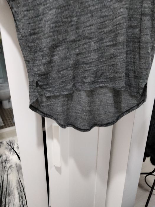 Продам кофточку. Б,/у. В идеале!