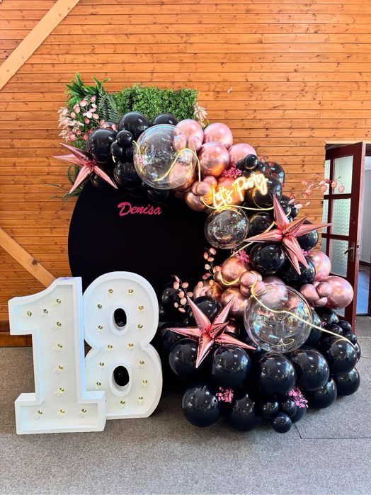 Arcada de baloane pentru botez, majorat sau nuntă.