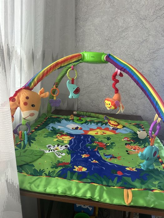 Игровой коврик с погремушками