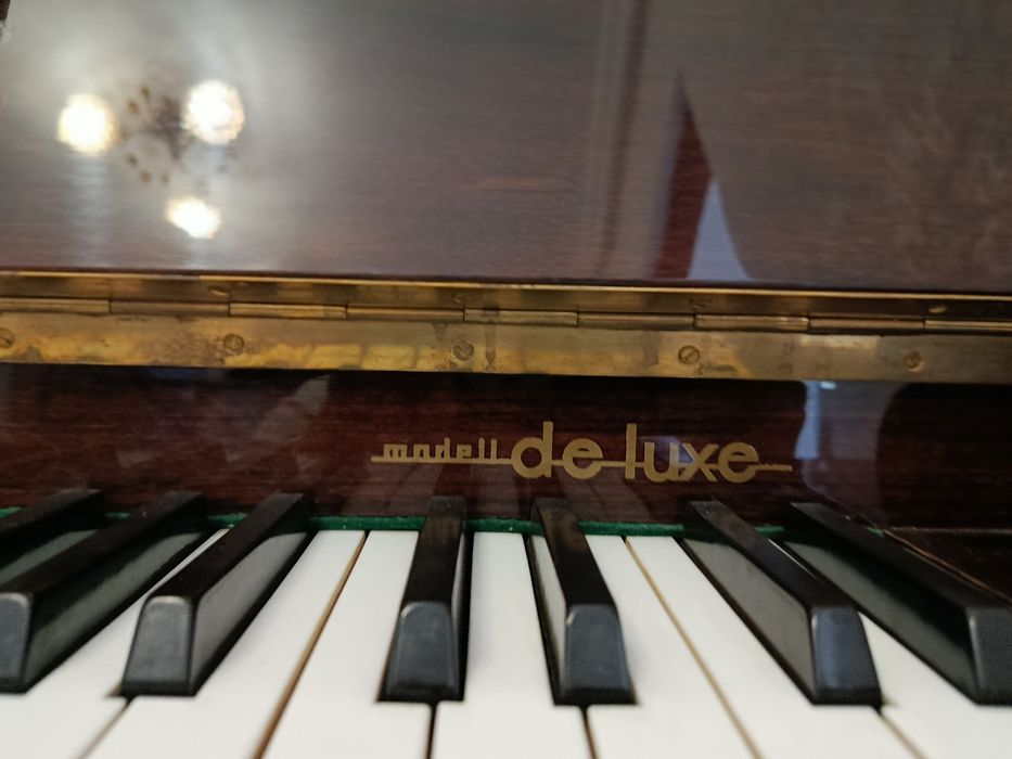 Пианино Rönisch de luxe