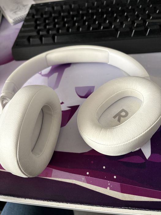 Casti JBL Tune 710BT