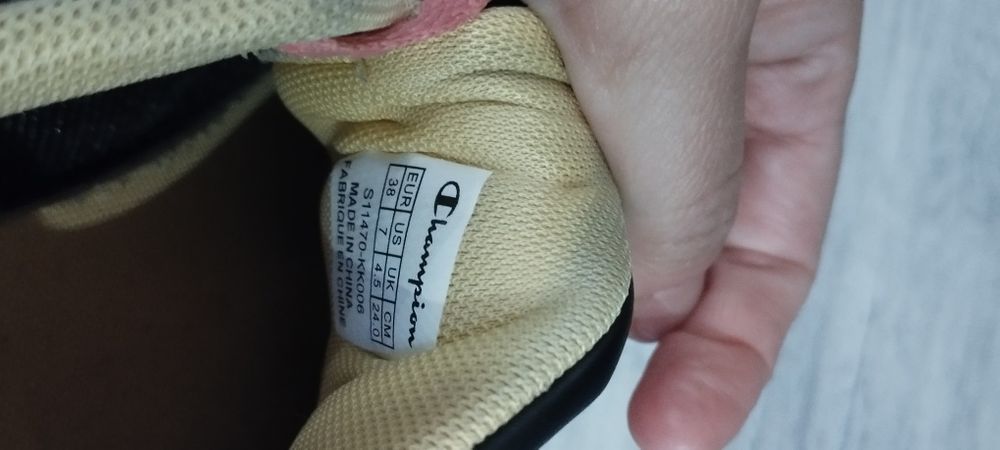 Champion маратонки 38 номер