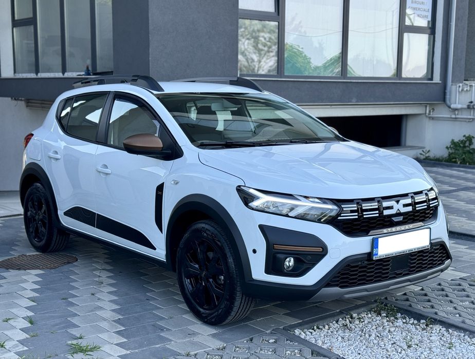 DACIA SANDERO STEPWAY EXTREME - 14.000KM - ECO G-100CP - GPL - Scaune Încălzite - Climatronic - Cameră Marșarier - Senzori Parcare față+spate.