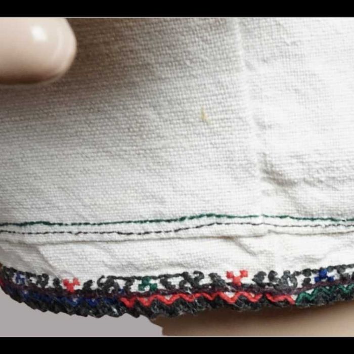 Camasa traditionala veche din Transilvania, ie autentica veche lucrata manual