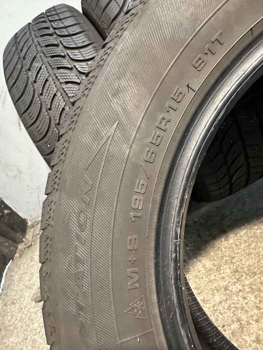 Гуми 195/65/15  DEBICA Frigo Winter