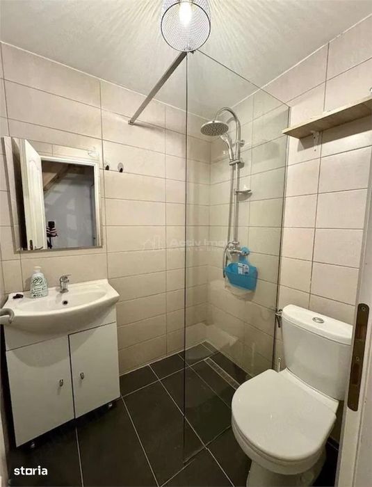 2 cam - zona Centrala