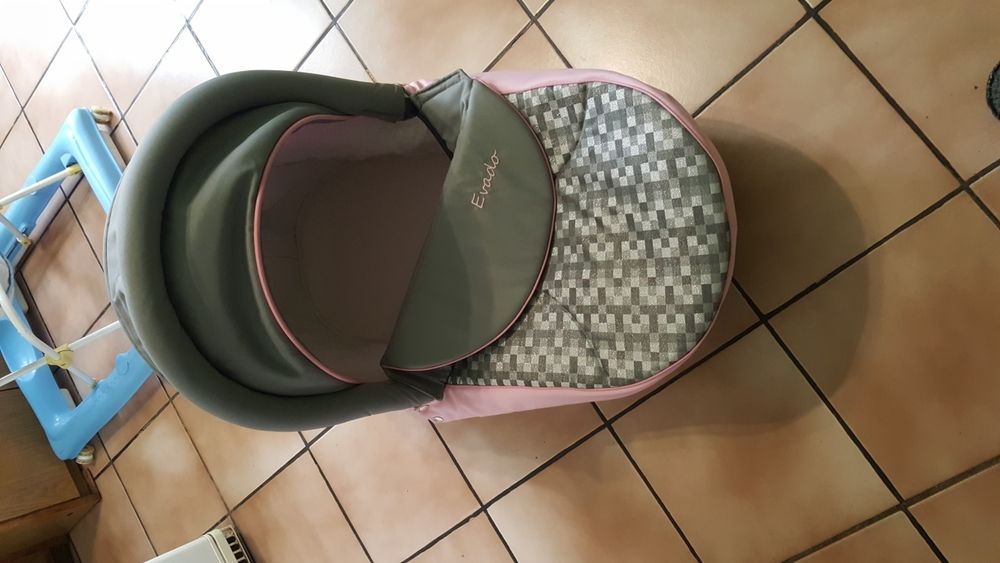 Бебешка количка Evado 2 в 1
