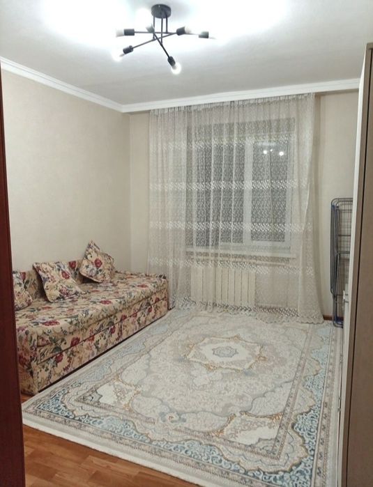 Продается 4-х комнатная на Республики