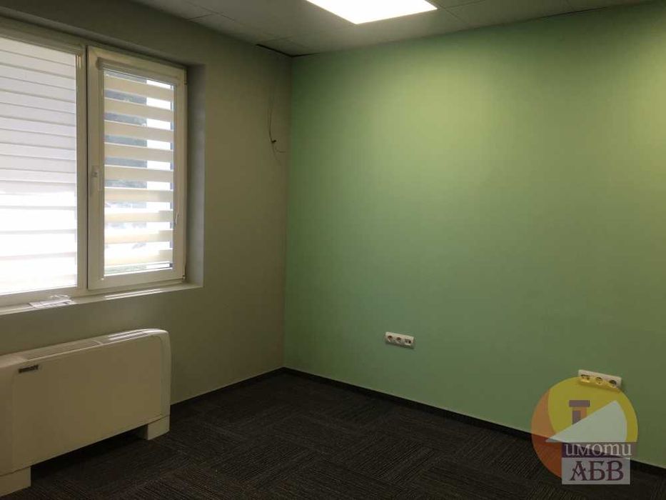 Продава се Офис в Велико Търново, Център - 230 кв.м за 1200 €/кв.м - Снимка #2