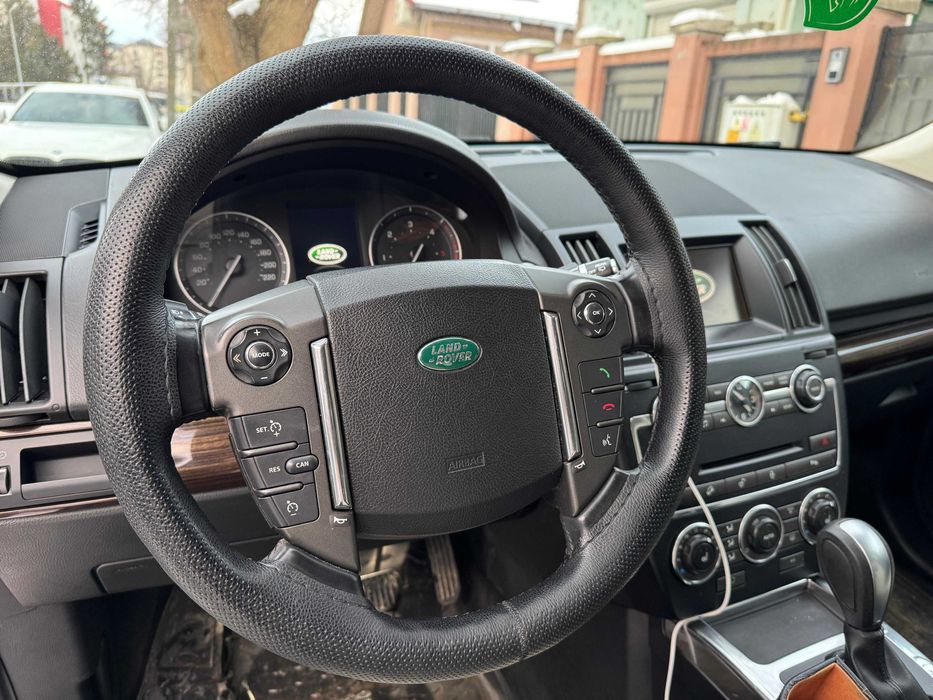 Land Rover Freelander 2 - SD 4