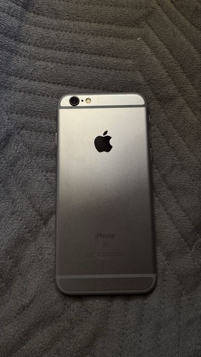 Продам Iphone 6s