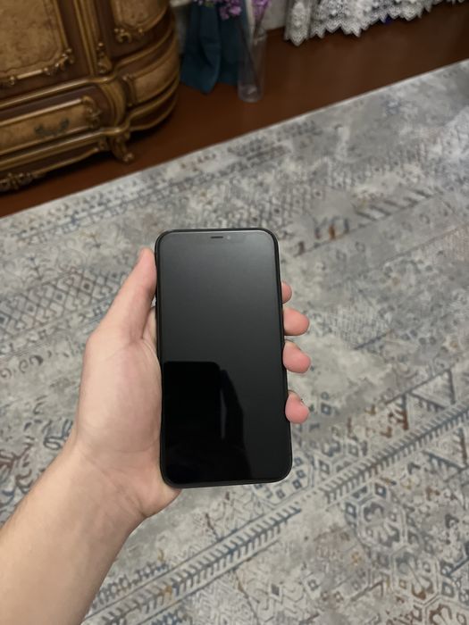 Продается айфон 11 состояние норм