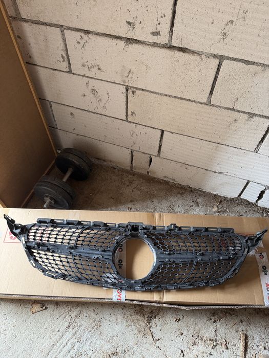 Grila Frontala Mercedes C W205 2016-2020