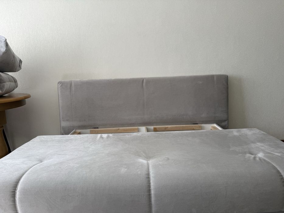 Продам диван прямой, серого цвета