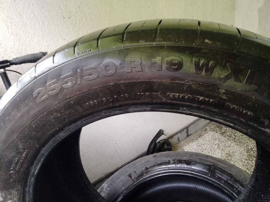 Продавам гуми continental 255/50 r19