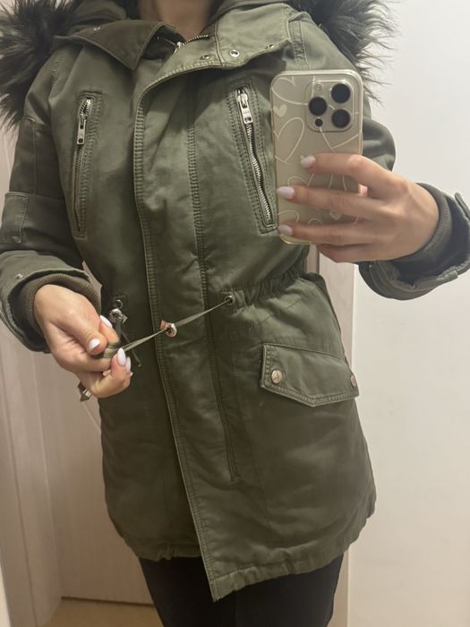 Зимна парка Bershka