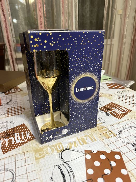 продам бокалы для шампанского