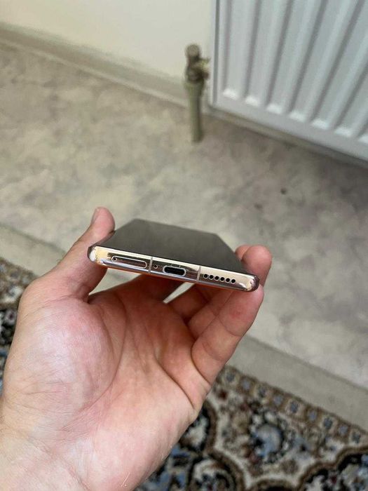 Huawei mate 50 pro. Очен хороши состояние.