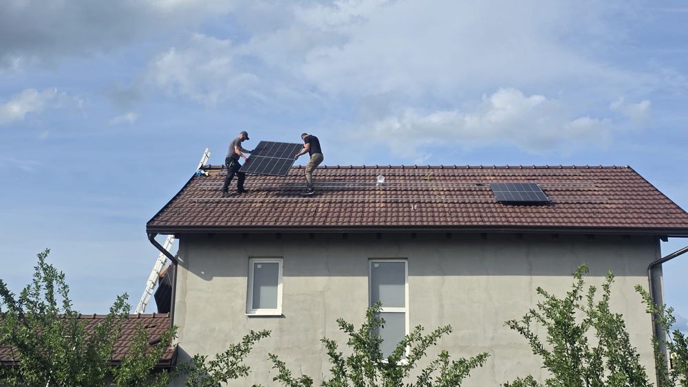 Sistem Panouri Fotovoltaice in rate