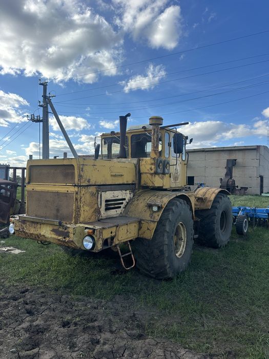 Продам трактор К701