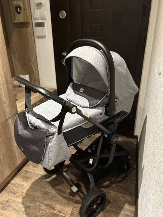 Продавам количка CAM Taski Sport 3в1