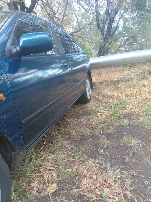 Nissan primera p 11