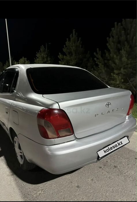 Продам машину Toyota platz