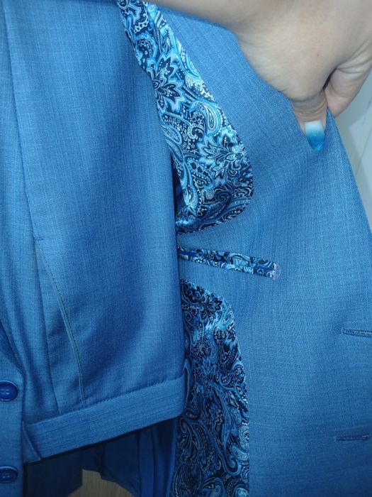 Costum barbati DeMARCO